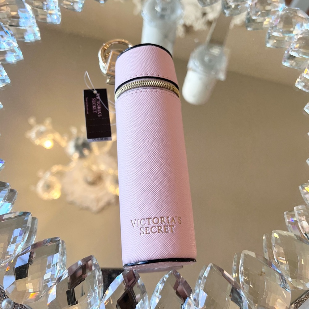 ✨Victoria’s Secret VS Pink Keychain Rollerball Perfume Travel Case Lipgloss NEW - Picture 4 of 5
